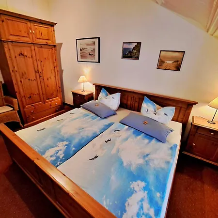 Апартаменты Ostseepark Waterfront Captains Haus 17 Херингсдорф