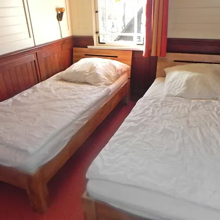 Ostseepark Waterfront Captains Haus 17 公寓